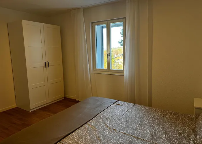 Appartement Niesenblick 2 *